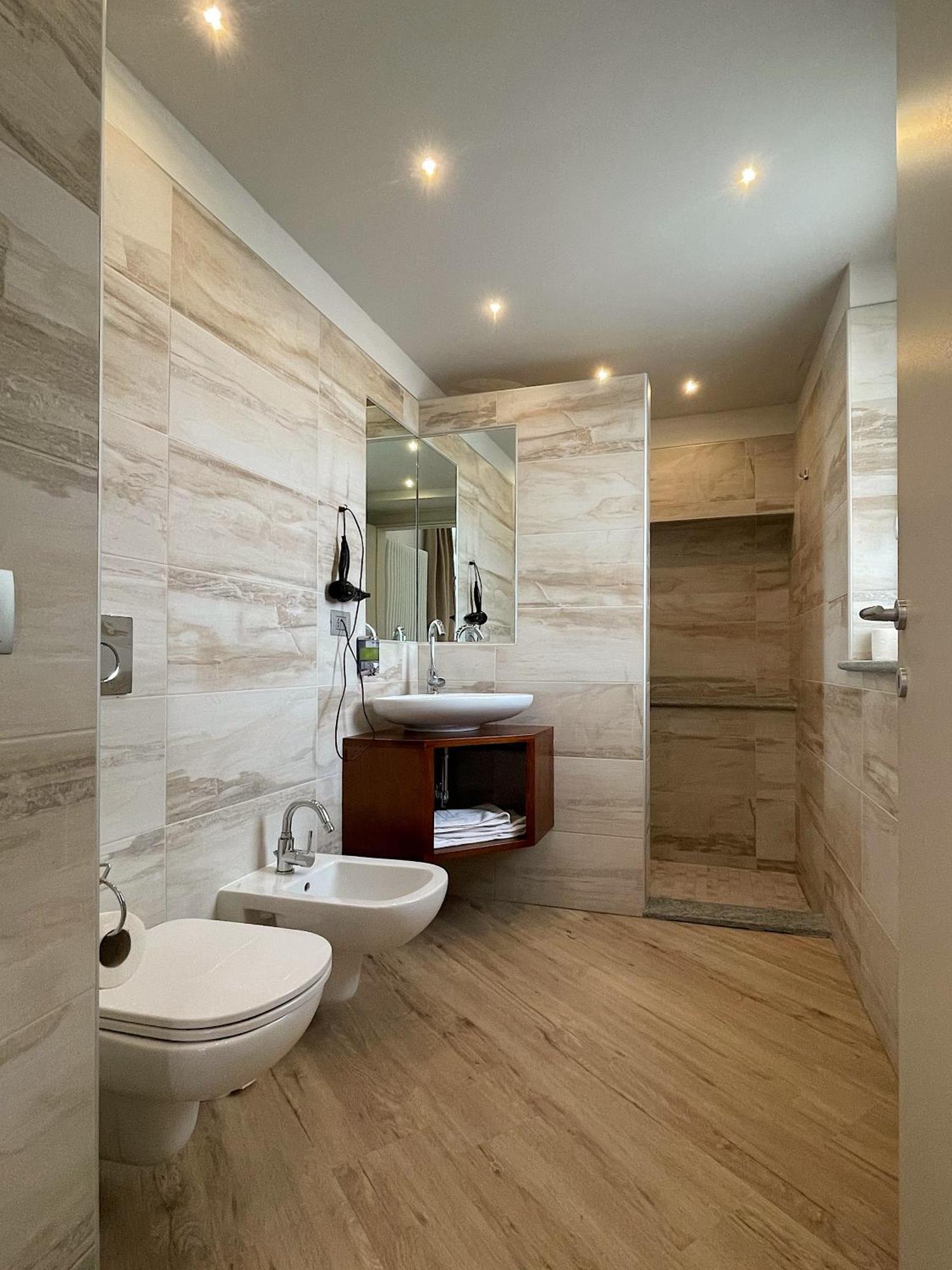 La Rocca Bed and Breakfast Carrù Εξωτερικό φωτογραφία